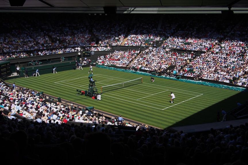 Rain and Technical Problems Mar Opening Day for Wimbledon Tennis&nbsp;Tournament