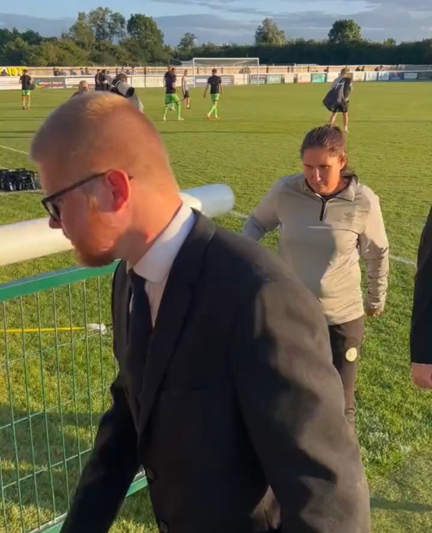 Breaking Barriers: Hannah Dingley Makes History as the First Female Manager in Men’s English Professional&nbsp;Football