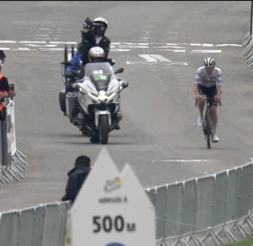 Tadej Pogacar Surprises Rival with Thrilling Acceleration in Tour de&nbsp;France