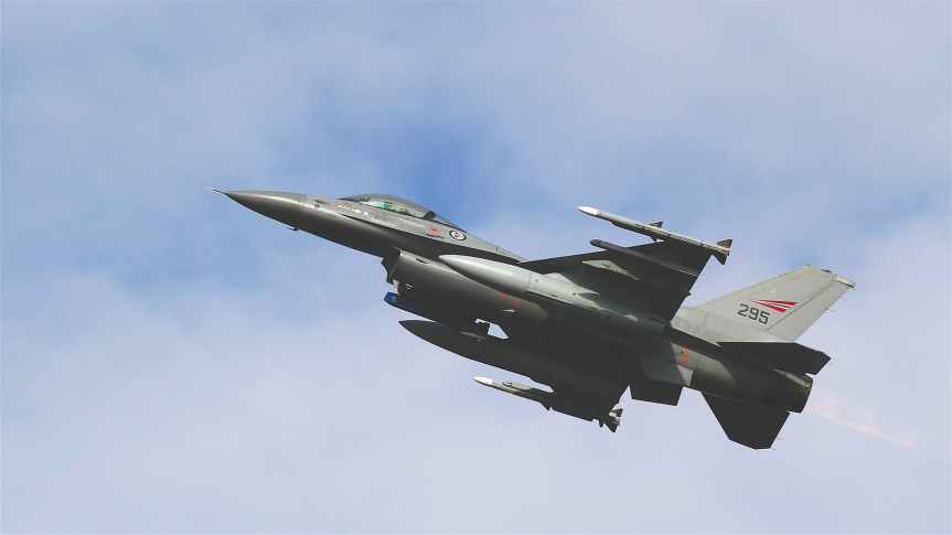 Ukraine’s Acquisition of F-16s, Enhancing Defense Capabilities and Strengthening Ties with the West