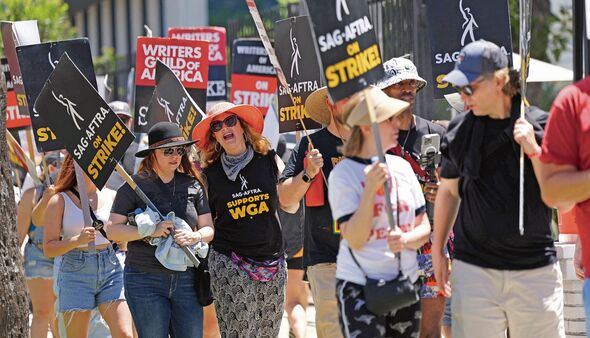 WGA Meeting With Top Showrunners Called Off, Negotiations Poised to Resume in&nbsp;Hollywood