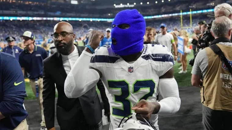 The Trolling Game: Seahawks Steal the Blue Ski Mask from&nbsp;Lions