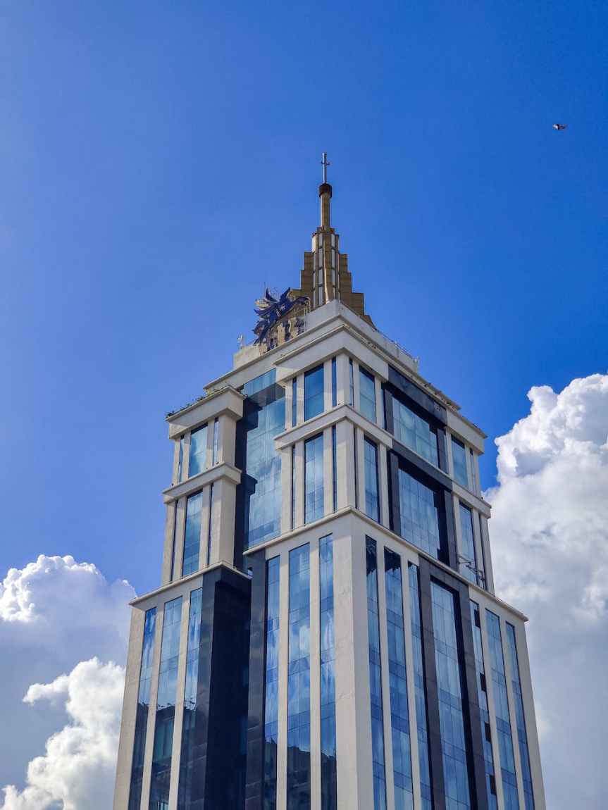 UBS Secures Profitable Future with Credit Suisse Merger Amidst Job Cut&nbsp;Controversy