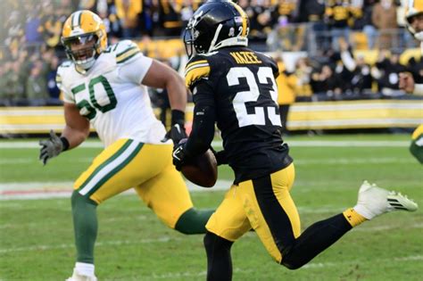 The Pittsburgh Steelers’ Struggles: A Season&nbsp;Unraveling