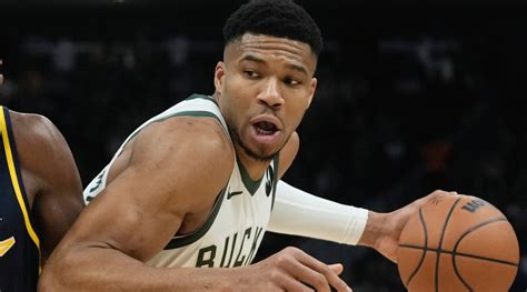 Bizarre Alcove: The Unforgettable Night of Giannis&nbsp;Antetokounmpo